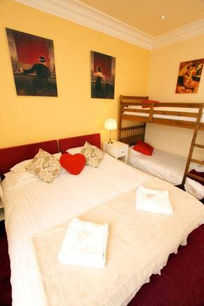 NB's Guesthouse, Edinburgh