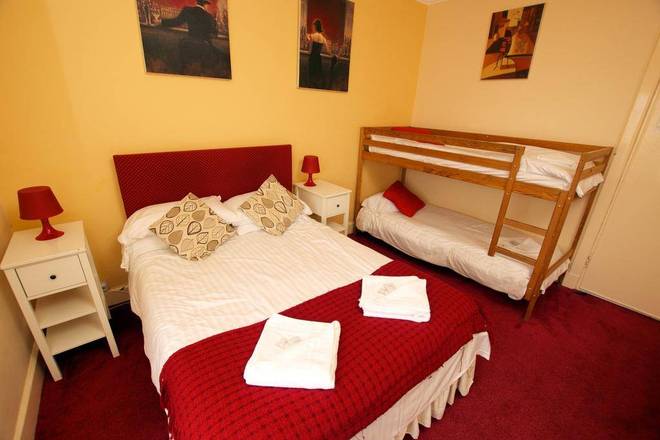 NB's Guesthouse, Edinburgh
