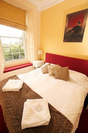 NB's Guesthouse, Edinburgh