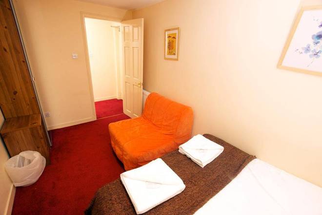 NB's Guesthouse, Edinburgh